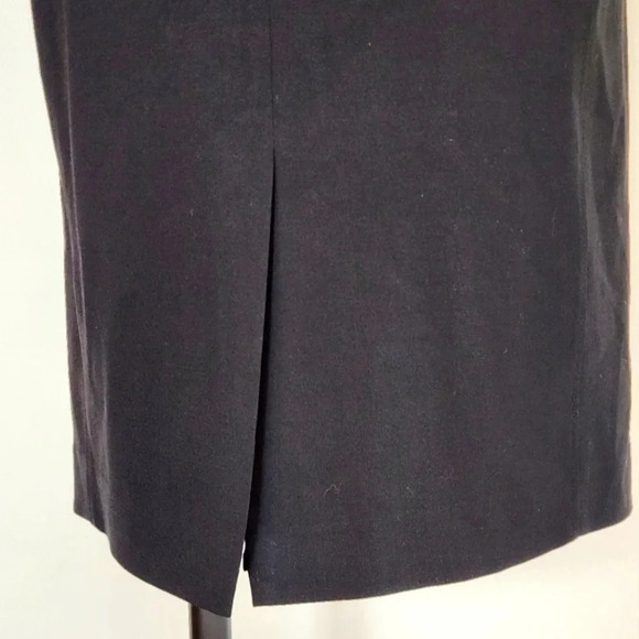 || THEORY || Classic power dress - Picture 8 of 10